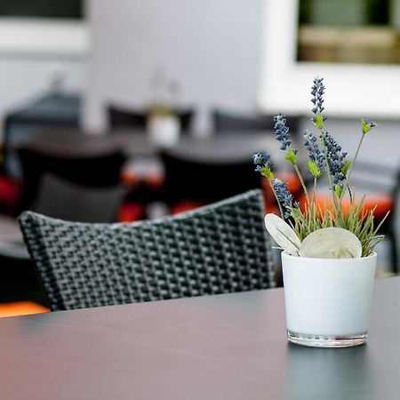 Centro Hotel U-No1, Trademark Collection By Wyndham Großbettlingen エクステリア 写真