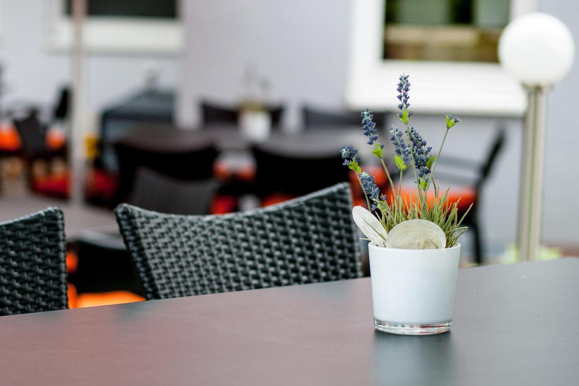 Centro Hotel U-No1, Trademark Collection By Wyndham Großbettlingen エクステリア 写真