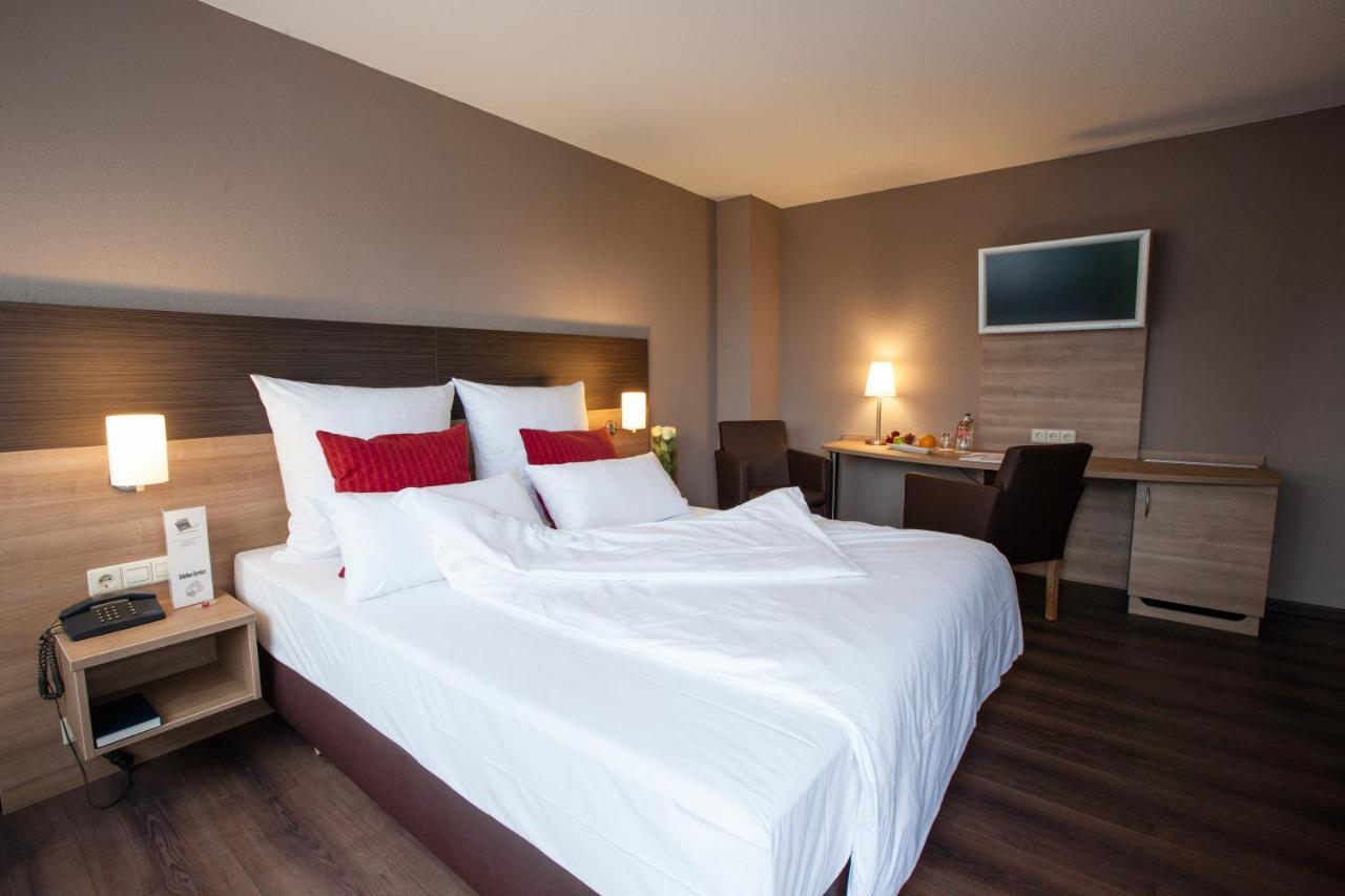 Centro Hotel U-No1, Trademark Collection By Wyndham Großbettlingen エクステリア 写真